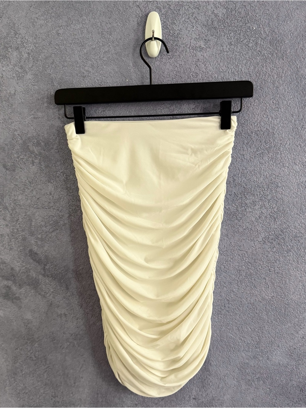 Express Ruched Pencil Skirt (NWT) • Size: XS